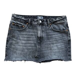 Abercrombie & Fitch Low Rise Micro Mini Black Denim Jean Skirt Raw Hem Size 8